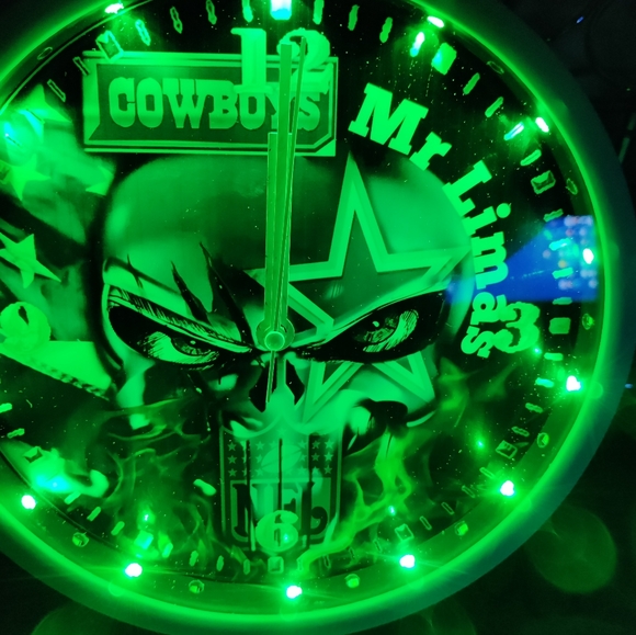 Dallas Cowboys led clock personalized. - Picture 3 of 7